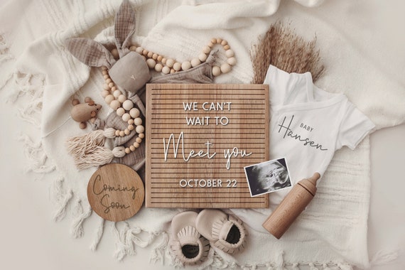Digital Pregnancy Announcement, Neutral, Social Media, Facebook, Instagram, With Sonogram