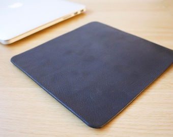 Negro cuero ratón pad de cuero de escritorio almohadilla hecha a mano en Londres tamaño personalizado disponible