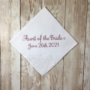 Aunt of the bride wedding handkerchief, Gift for aunt on wedding day, Gift from bride to aunt, Special guest at wedding, Wedding hanky