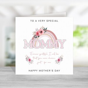 Tarjeta del Día de la Madre para mamá con verso/poema - Feliz Día de la Madre, mamá - Diseño de arcoíris rosa - Tarjeta del Día de la Madre para mamá