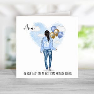 Tarjeta de egreso de 6.º año - Tarjeta de último día de primaria - Sudadera con capucha azul bebé para egresados de la promoción de 2025 - Tarjeta de egreso escolar para niño o niña