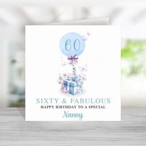 Carte du 60e anniversaire nounou - Bleu violet carte du 60e anniversaire pour nounou - Carte d'anniversaire nounou - Cadeau d'anniversaire nounou - La soixantaine et fabuleuse