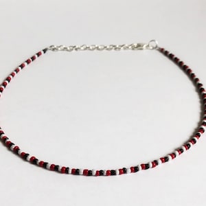 Red, black, and white beaded choker, minimalist beaded choker, minimalist necklace, red and black beaded necklace, 90s choker, grad gift