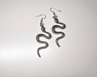 Schlange Ohrringe, Medusa Ohrringe, Halloween Ohrringe, Medusa Halloween Kostüm, Silber Schlangen Schmuck, gespenstische Saison, Halloween Kostüm
