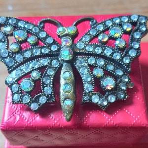 VINTAGE MARCASITE BUTTERFLY brooch