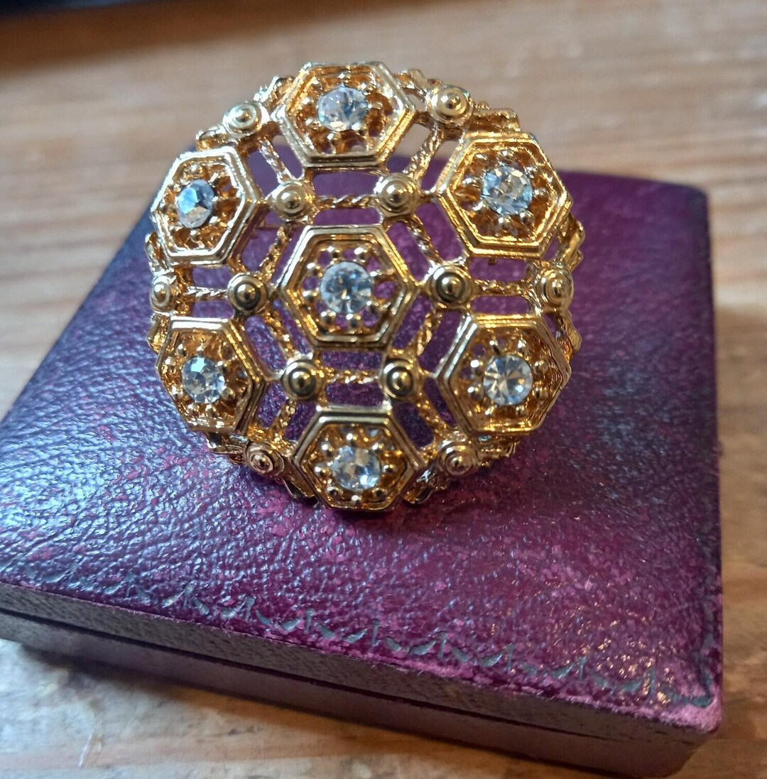 VINTAGE GOLD TONE Circular With White Rhinestones - Etsy