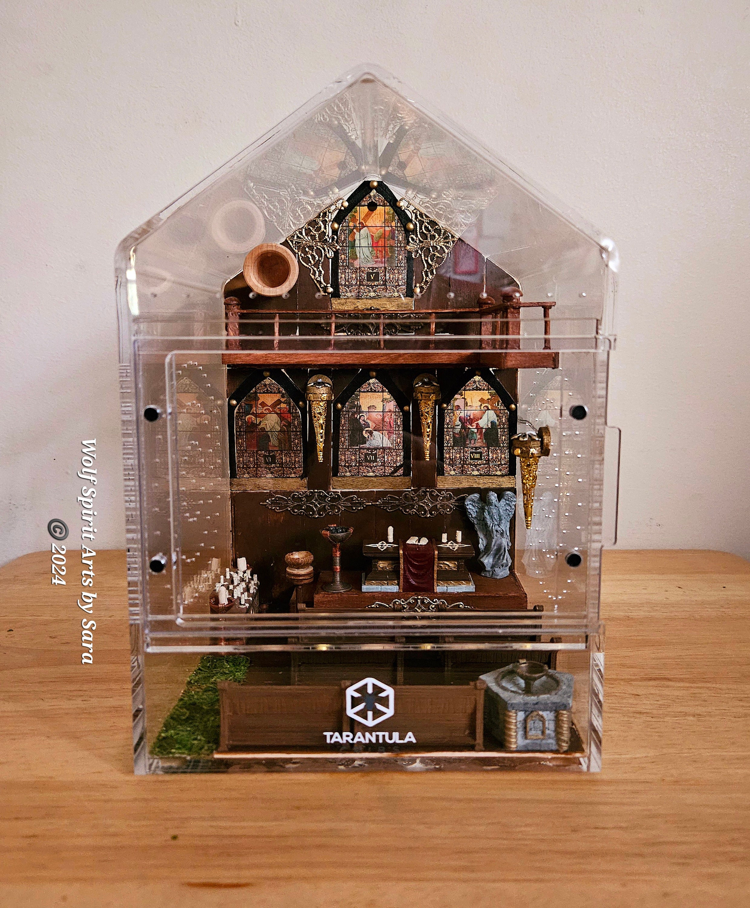 Made-to-order DELUXE 6x9 Light-up Gothic Church Enclosure, Jumping