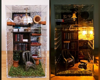 Made-to-Order  4" x 7.25" library jumping spider enclosure, jumping spider decor, jumping spider enclosure accessories,jumping spider,custom