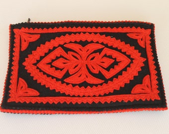 Vintage portemonnee, rood zwart cosmetisch hoesje, versierd zakje, cadeau voor haar
