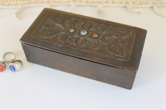 Trinket box Real Leather Brown Box Hand Tooled Leather Jewelry Box Embossed Genuine Leather Box Gift for Her Vintage Box
