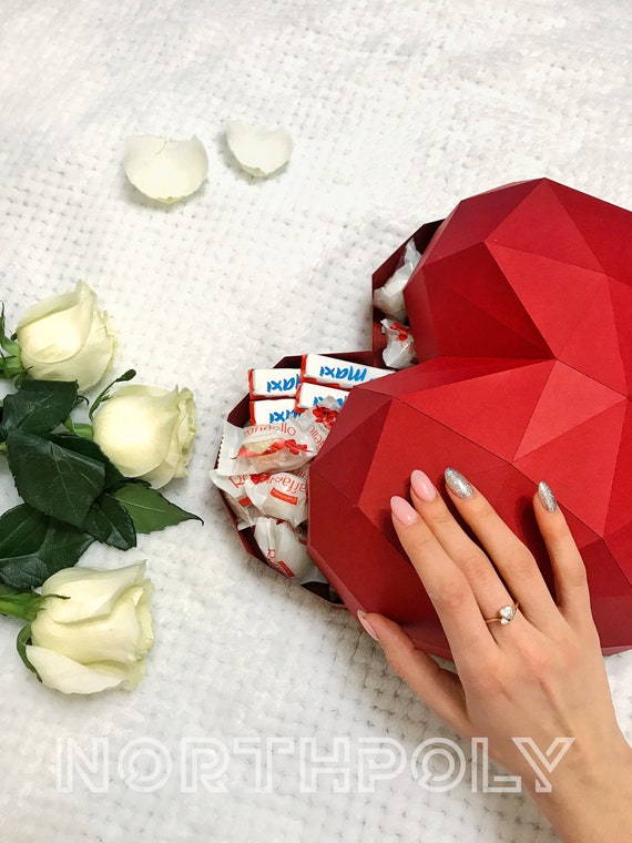 Heart Shaped Box Northpoly Heart 3d Origami Paper Sculpture Low Poly Diy Lowpoly Mask Papercraft Mask Diy Valentines Day Craft