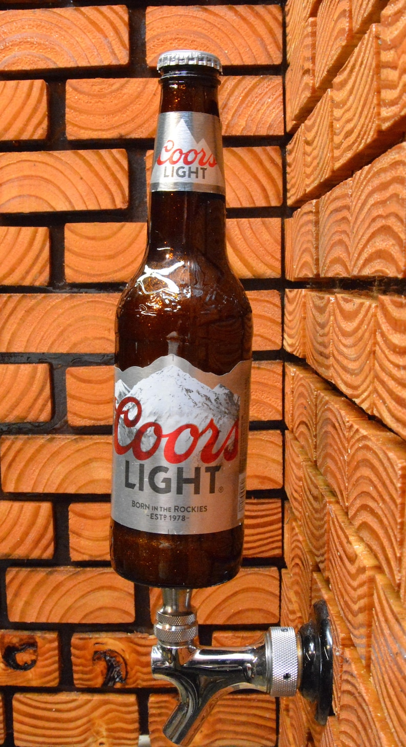BLUE MOON BEER TAP HANDLE A COOL GIFT for MANCAVE or BOTTLE DISPLAY