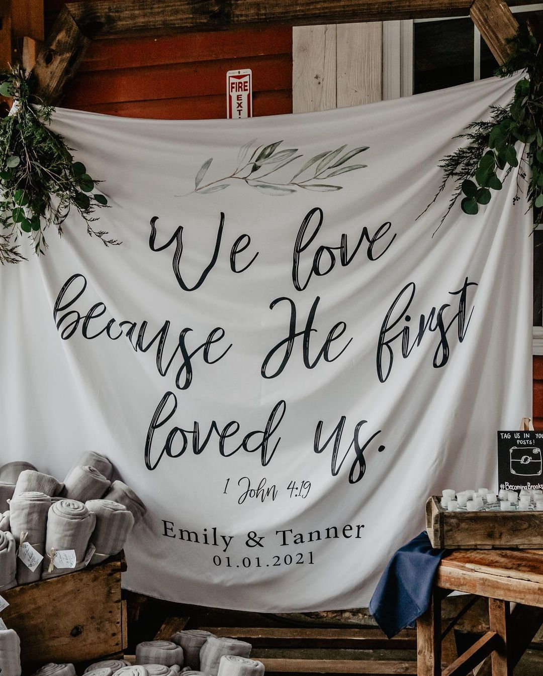 Christian Wedding Backdrop, Wedding Ceremony Decorations, Wedding Arch ...