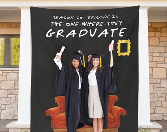 Fondo de graduación con temática de amigos, pancarta "El lugar donde se graduó", decoraciones de graduación de 2025, fondo para fotomatón de graduación de 2025