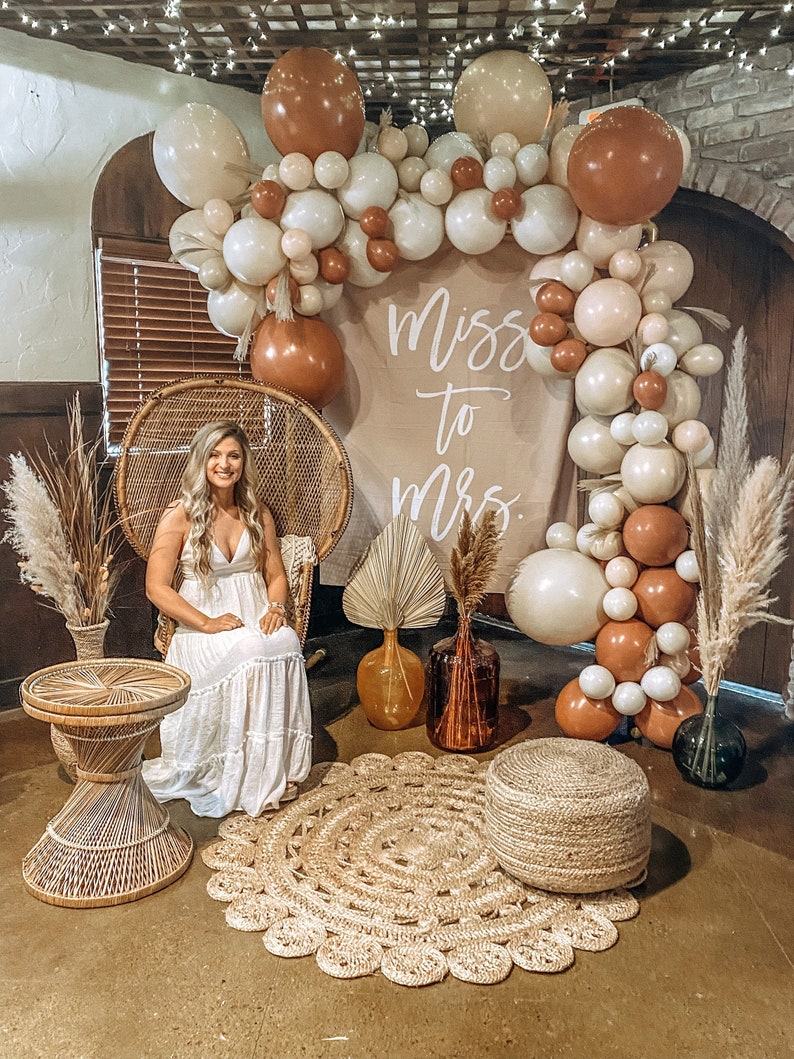 Boho Bridal Shower Backdrop for Photos, Miss To Mrs Sign, Miss To Mrs Banner, Bridal Shower Decorations, Rust Bridal Shower Tapestry image 1