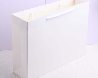 Plain White Gift Bags - Luxury Paper Bags with Rope Handle - Party Gift Bags - Wedding Bags - Luxury Bags - Laminated Paper Bags