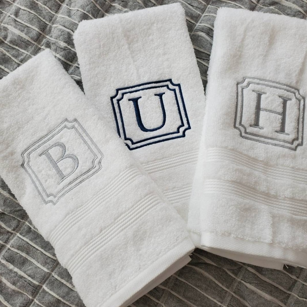 Monogrammed Bath Towel: Framed Initial Hand Towel Gifts - Etsy
