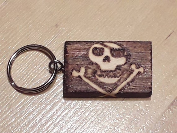 Jolly Roger Flag Black Leather Keyring Pirates Skull Crossbones Brand New in Box