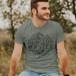 Dungeon Master t shirt, Geek Gift, 20 sided dice shirt, Dungeons and Dragons tee, D & D game player, RPG Roleplaying tee, Critical hit tee