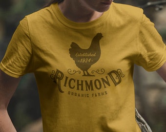 Family Chicken coop t shirt // Vintage rooster tee  // Hen house gift  //  Personalized farm gift