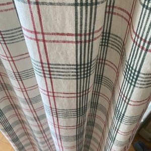 Klassieke geruite zware linnen gordijnen groen rood geruite geruite witte boerderij paneel ruitpatroon modern gordijn aangepast raamgordijn set van 2