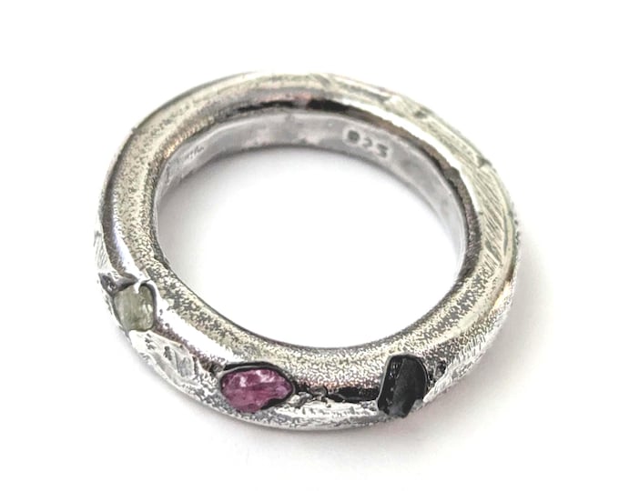 Sandcast Silver Ring: Raw Sapphire Gemstone Unisex Band, US Size 8.5