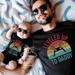 Camiseta de nivel superior, jugador 1 jugador 2, camisetas a juego de papá y bebé, camiseta de futuro papá, camiseta divertida del día del padre, regalo divertido de la camiseta del día del padre, mini