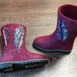 Felted boots - Winter boots - Women boots - Red boots - Warm boots - Snow Boots - Eco boots