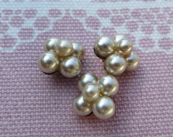 RARITÄT  3 Perlknöpfe Vintage Perlen 10 mm x 10 mm Sammlerknopf Handarbeit Deutschland