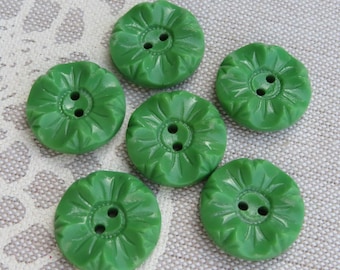 6 green vintage two-hole glass buttons, 18 mm, collector's buttons, unused stock, Neugablonz, Germany