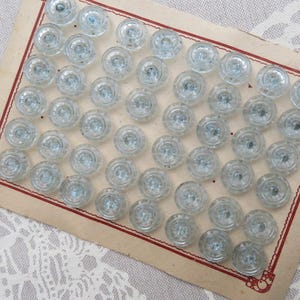 Button card with 48 crystal clear light blue glass buttons 13.5 mm clear design vintage 40s unused stock