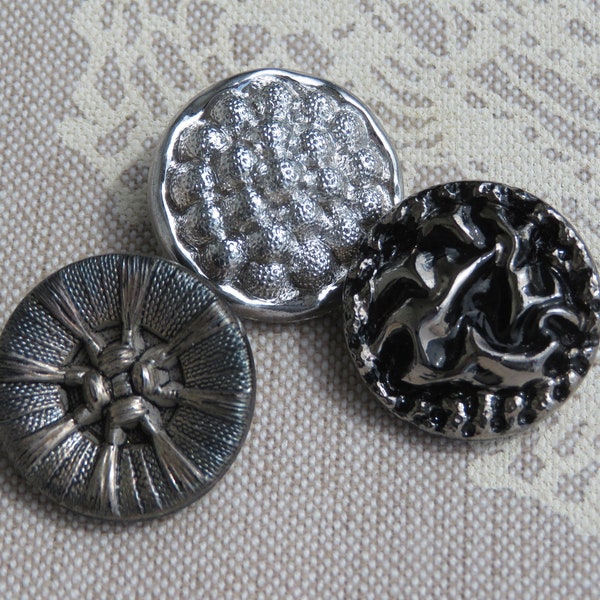 large black - silver vintage glass buttons 22 mm old collector's buttons Neugablonz Germany unused stock
