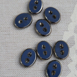 Botones de cristal vintage de dos agujeros de color azul oscuro, botones de colección de Neugablonz de los años 60, stock sin usar