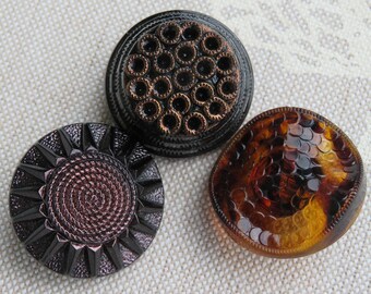 large vintage glass buttons 22 mm old collector buttons Neugablonz Germany unused stock item Nos