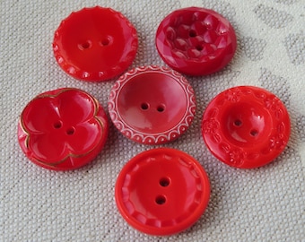 red vintage two-hole glass buttons approx. 18 mm collector buttons unused stock item 50s Neugablonz Germany