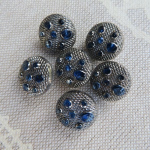 Silver coated glass buttons 13.5 mm with bright blue glass dots elegant 60s old collector's buttons Neugablonz image 5