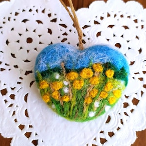 Heart figurine, Wool Heart Ornament, Heart a gift, Felt accessories,Sweet Love Romance,Botanical art,Felted Heart Ornament,Hand felted heart