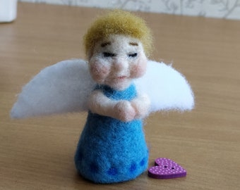 Needle Felted Angel figurine, Inspired by Waldorf, Waldorf Amur, Soft Sculpture Angel, Wool Amur Ornament, Wool Felt Angel Holiday Decor