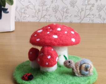 Felted toadstool mushroom, mushrooms with snail, Forest mushroom, Handmade mushroom meadow,Red mushroom figurine,Toadstool ornament,Eco toys