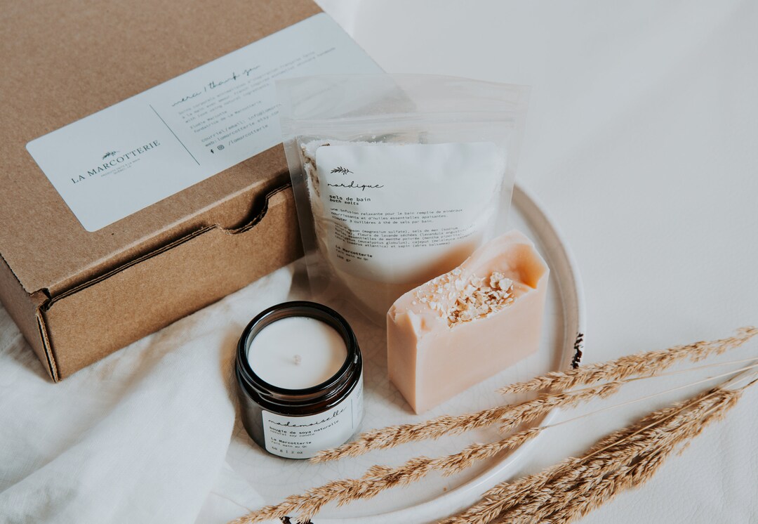 Self-care gift set | Natural selfcare gift basket - thank you bath 