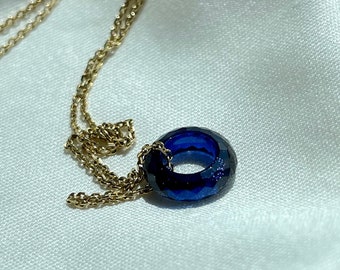 Sapphire pendant handmade minimal gemstone donut pendant 10 mm Kashmir Sapphire blue Spinel pendant circle pendant Spinel lab grown Custom