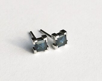 Square Gold Stud Earrings 4x4 mm Blue Sapphire Studs Minimalist studs Princess Cut Tanzanite Earrings Square Earrings Custom earrings