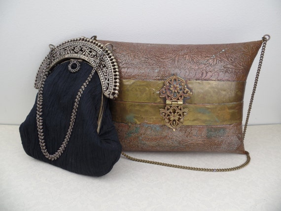 Vintage Hand Bag - image 9