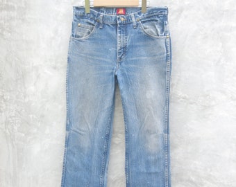 Vintage Wrangler Blue Jeans: Faded Denim, W32 Slim Fit