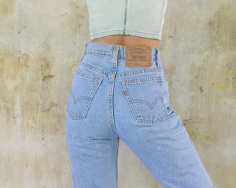Perfekt, verblasste Jeans, Vintage Levis 512-912 Slim Fit Größe 3 W23 W24 L 30,5, High Waist, Levis für Frauen, Levis Retro, Levis Made in USA