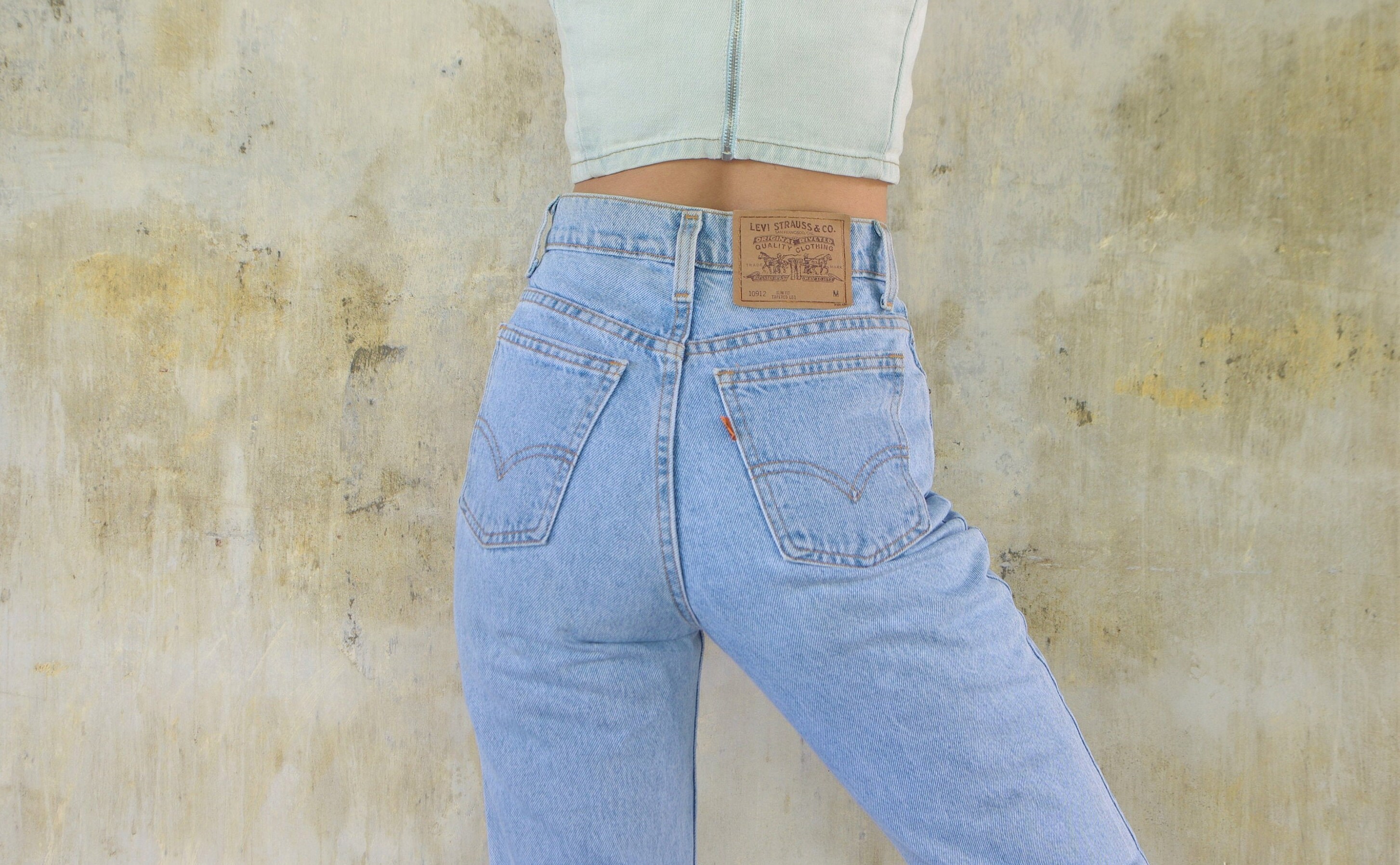 Perfect ,faded Jeans ,vintage Levis 512-912 Slim Fit Size 3 Perfect ,faded Jeans ,vintage Levis 512-912 Slim Fit Size 3
