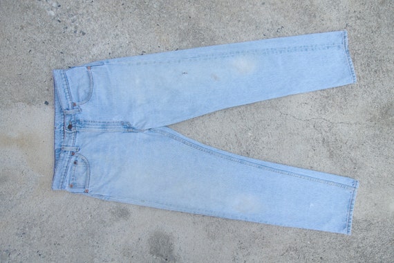 Faded jeans, vintage levis 505 Blue Jeans W33 W34… - image 2