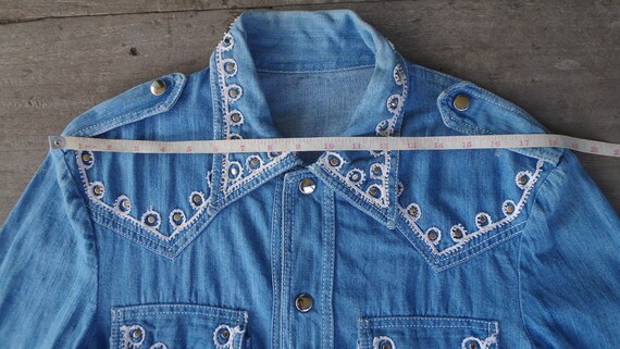 Faded vintage 60s 70s  Denim Western Jacket, size… - image 4