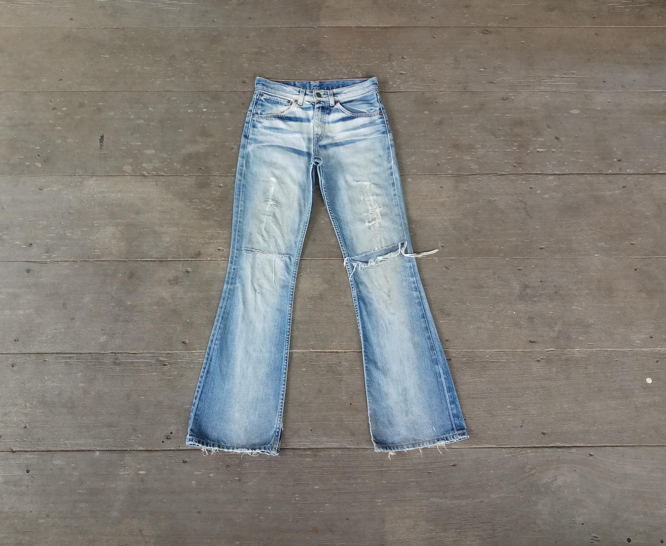 Vintage Levis 525-517 Jeans W28 L32.5 : Bootcut, Super Distressed