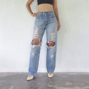 Jeans desgastados, desbotados, levis vintage 505 W27 L29.5, levis rasgados, desgastados, jeans legais, hipster, retrô